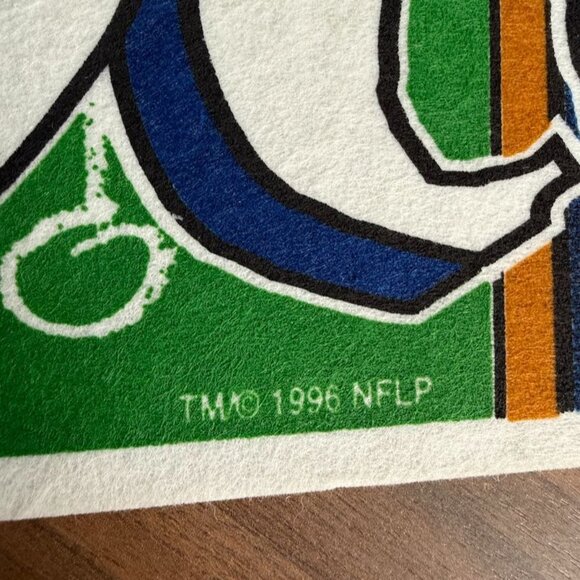 Vintage 1996 Indianapolis Colts Felt Pennant NFLP Tag Express - Picture 5 of 15